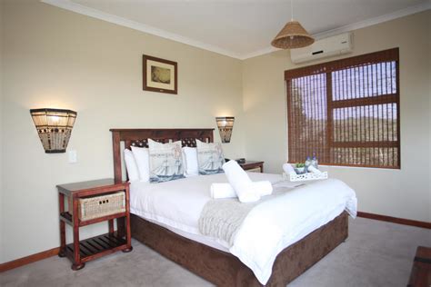 ROYAL INN GUEST HOUSE .